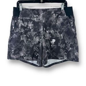 Athleta Womens 12 Brooklyn Printed Shorts Gray Black Floral Athletic Workout Gym